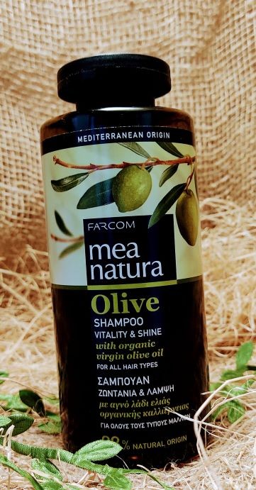 Шампунь для всех типов волос с эктрактом шалфея Mea Natura 300 мл
